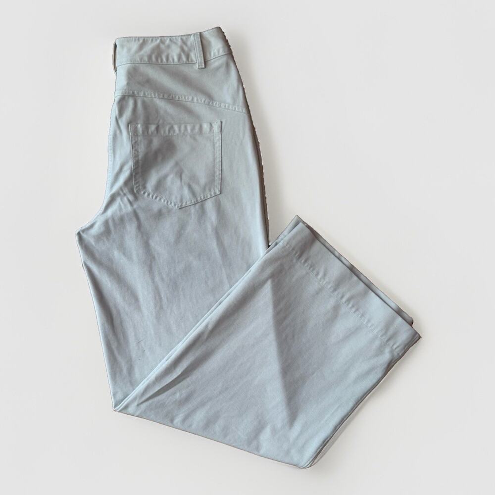 Lululemon Wide Leg Woven Trousers Women's 28 Light Beige Minimalist Athleisure